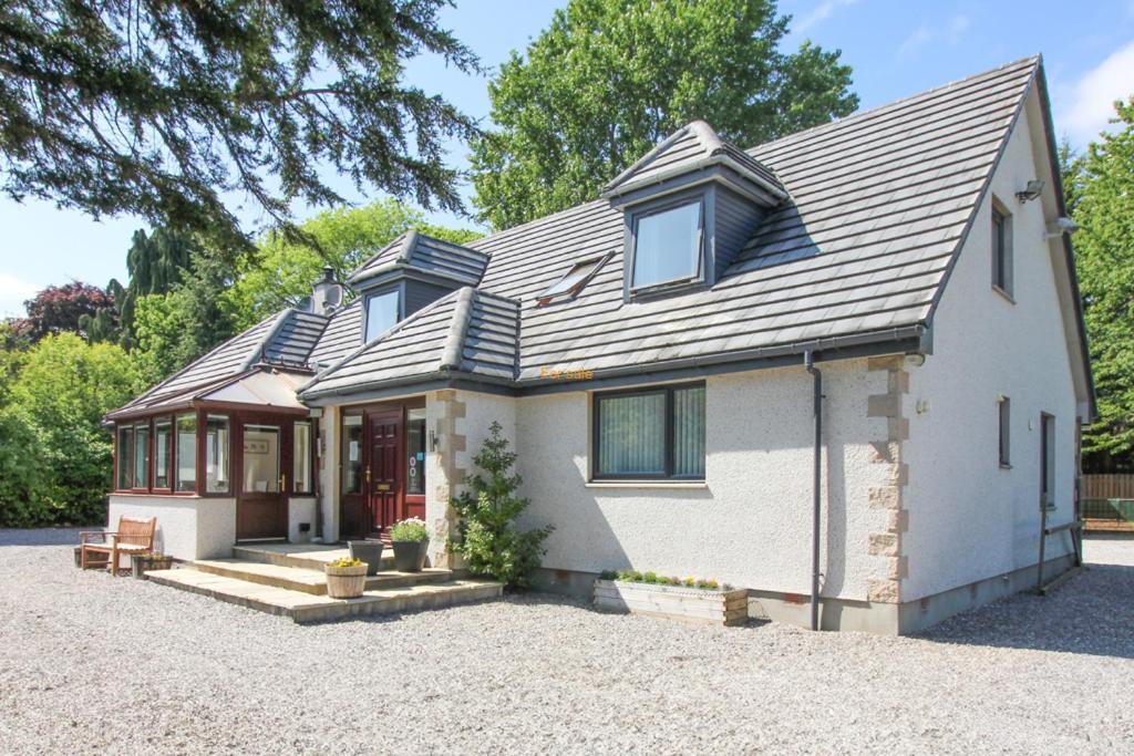 Kilmore Farmhouse Drumnadrochit Exterior photo